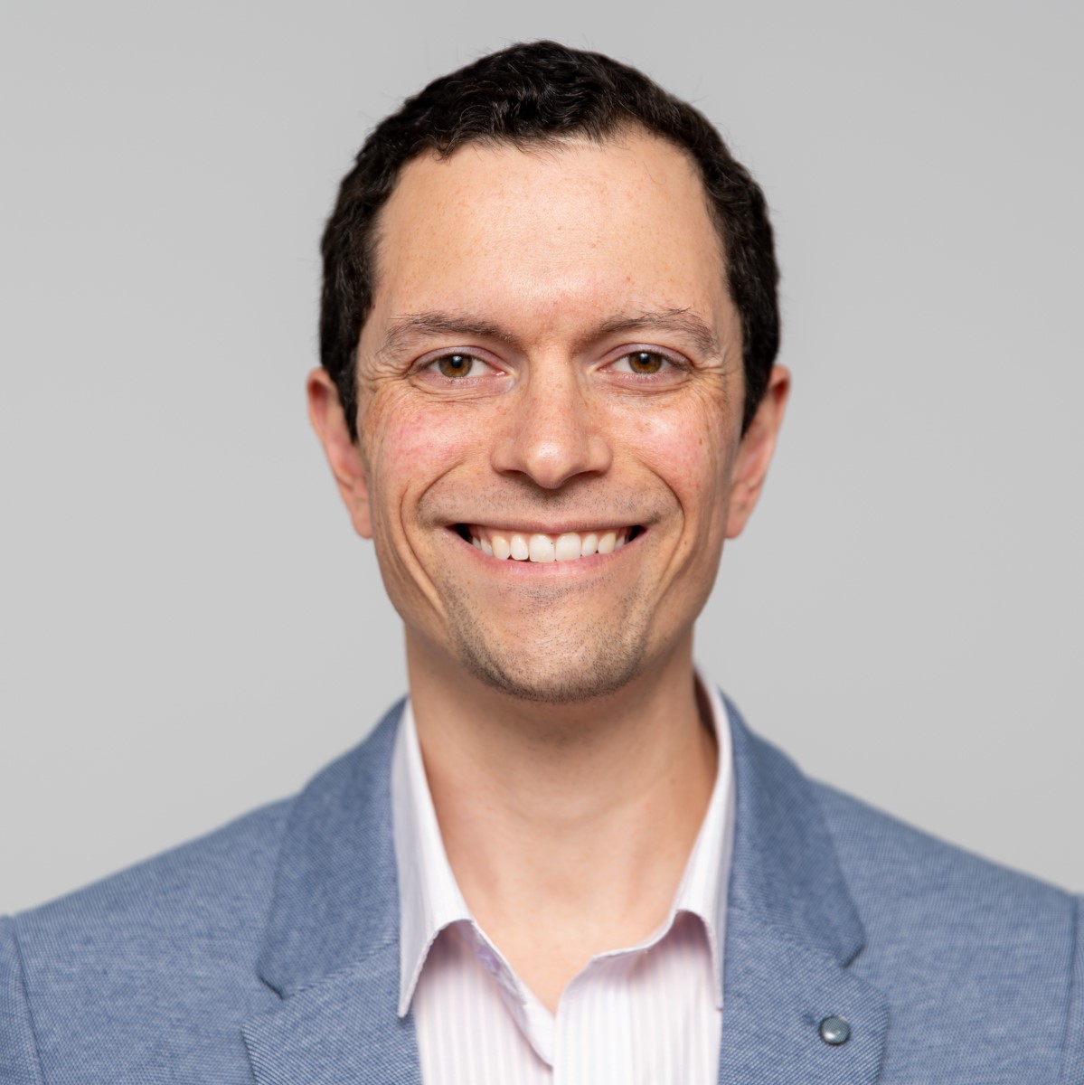 Dr Christian Fludder